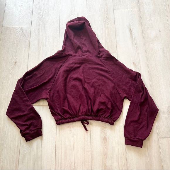 Onzie Cropped Hoodie Sweater Size S/M - Picture 4 of 4